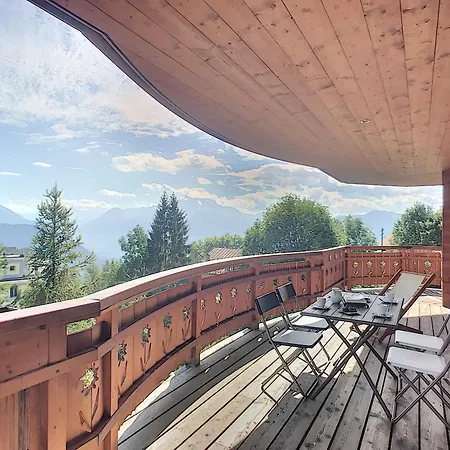 Apartment Vue, Emplacement, Standing, Confort